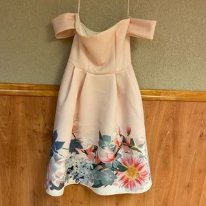 Off the shoulder floral print dress